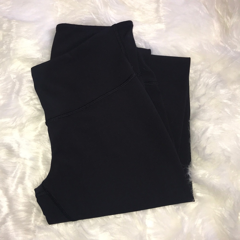 🍋 Lululemon Wunder Under- full length, mid rise🍋